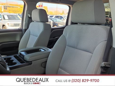 Used 2018 Chevrolet Silverado 1500 Custom image 13