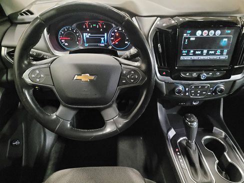 Used 2019 Chevrolet Traverse LT AWD/4WD image 22