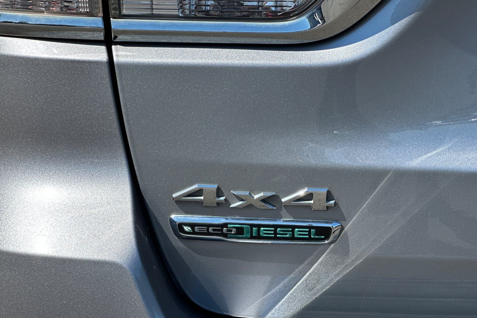Used 2015 Jeep Grand Cherokee Limited w/ Luxury Group II AWD/4WD image 35