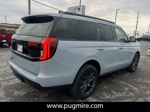 New 2025 Ford Expedition Platinum w/ Stealth Performance Package image 7