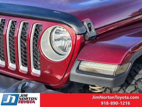 Used 2021 Jeep Gladiator Overland w/ Popular Equipment Package image 11