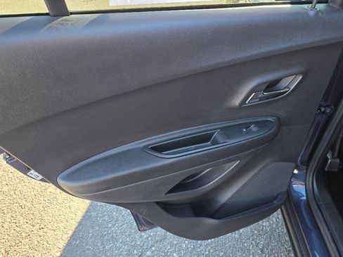 Certified 2019 Chevrolet Trax LT w/ Driver Confidence Package image 27