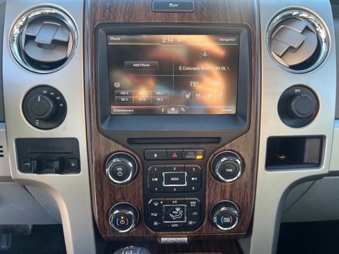 Used 2014 Ford F150 Lariat w/ Equipment Group 502A Luxury image 18