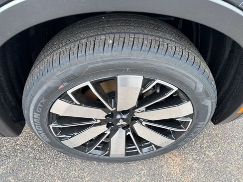 New 2026 Mitsubishi Outlander SEL AWD/4WD image 45