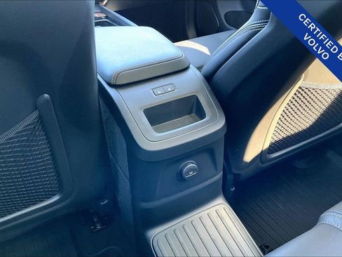 Used 2024 Volvo XC60 T8 Ultimate w/ Protection Package Premier image 31