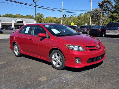 Used 2012 Toyota Corolla S image 3