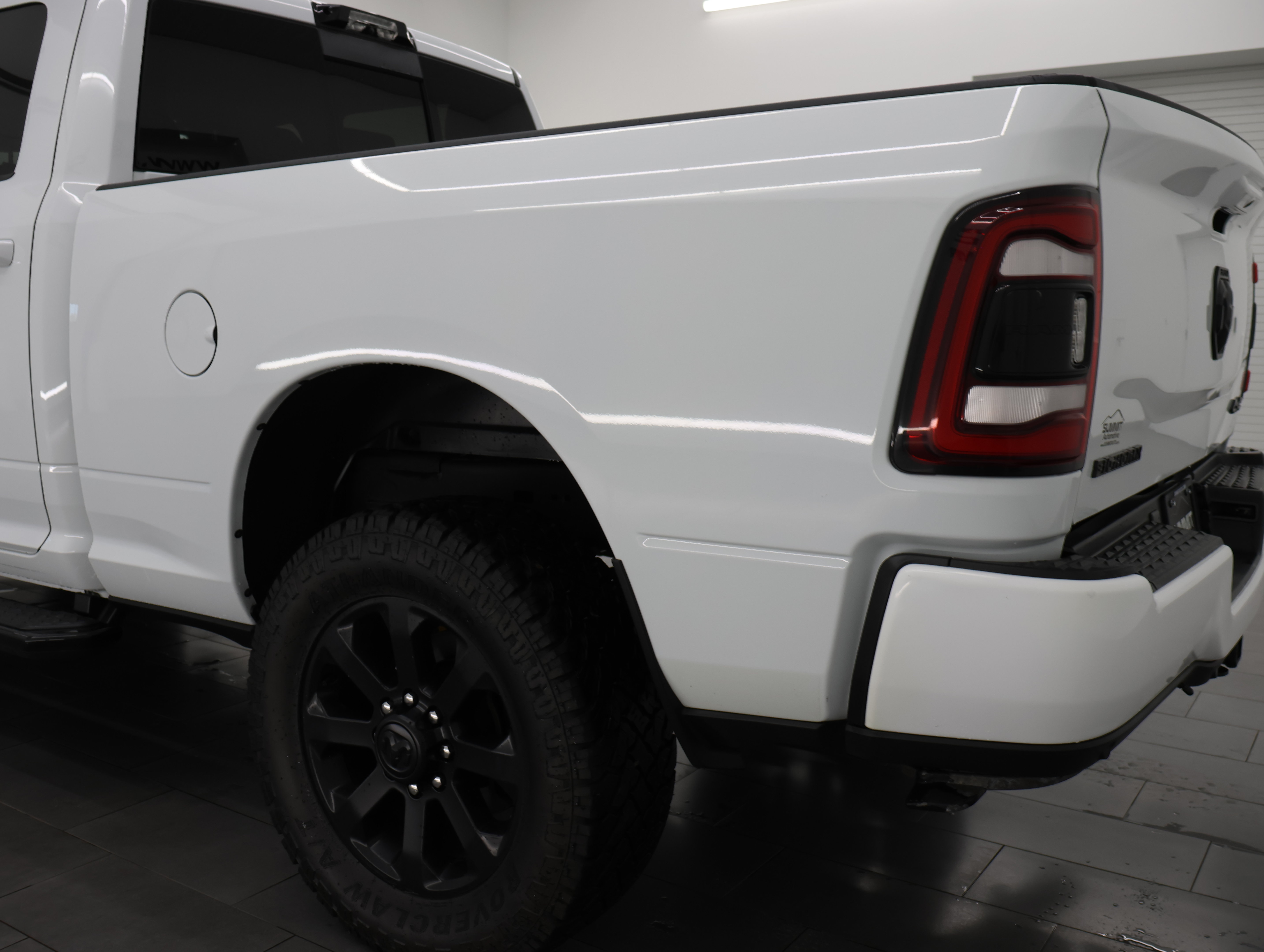 Used 2023 RAM 2500 Big Horn w/ Level 2 Equipment Group AWD/4WD image 35