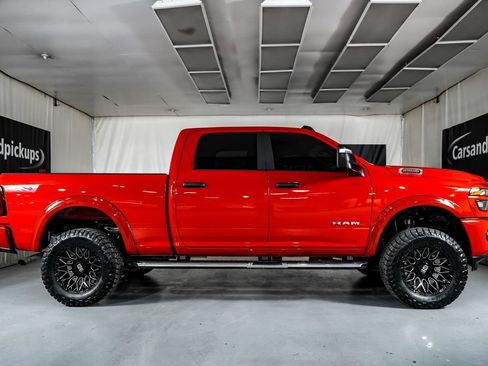 Used 2026 RAM 2500 Big Horn AWD/4WD image 6