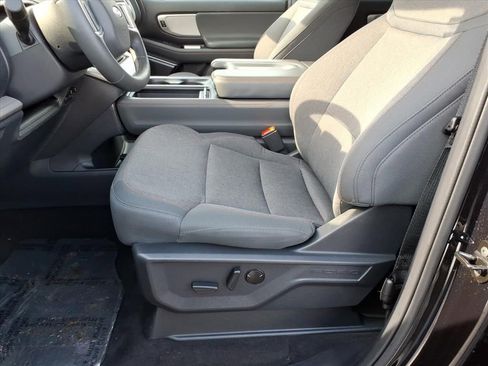 Used 2025 Ford Expedition Max Active image 14