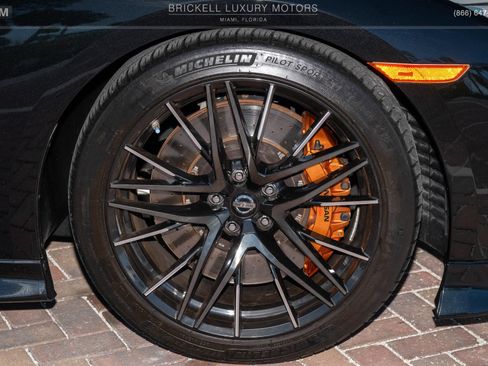 Used 2020 Nissan GT-R Premium w/ Premium Interior Package AWD/4WD image 42