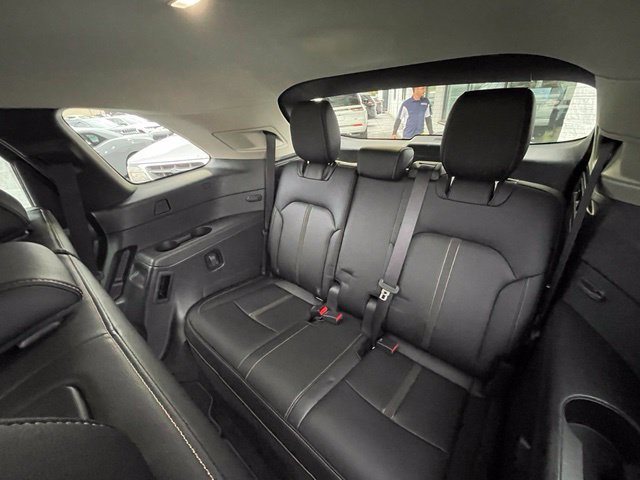 Used 2026 MAZDA CX-90 3.3 Turbo w/ Select Package AWD/4WD image 25
