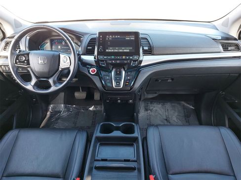 Used 2023 Honda Odyssey Touring image 9