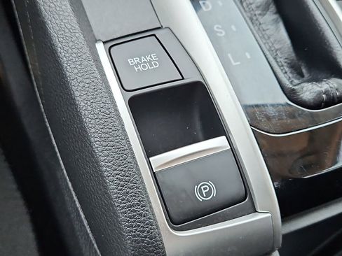Certified 2017 Honda Civic EX-T image 28