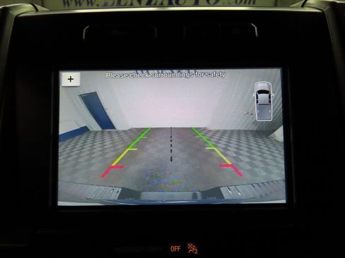 Used 2017 Ford F150 XLT w/ Equipment Group 302A Luxury image 13