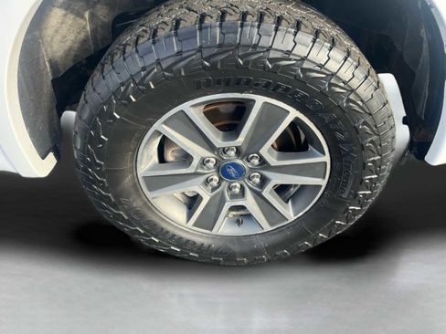 Used 2015 Ford F150 XLT w/ Equipment Group 302A Luxury image 12