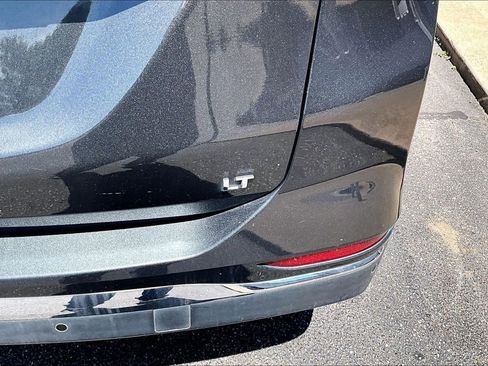 Used 2019 Chevrolet Equinox LT FWD image 7
