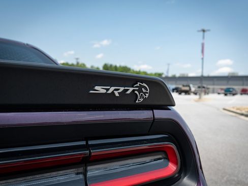 Used 2020 Dodge Challenger SRT Hellcat RWD image 18
