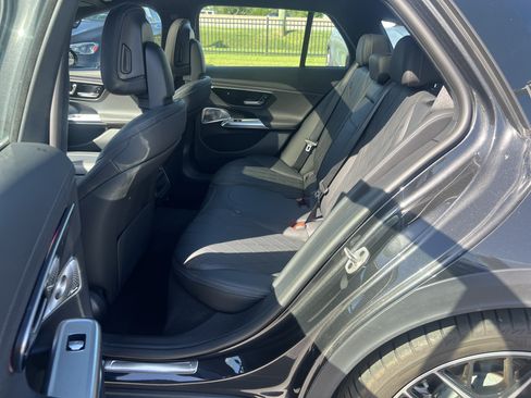 Used 2024 Mercedes-Benz E 450 4MATIC All-Terrain Wagon image 32