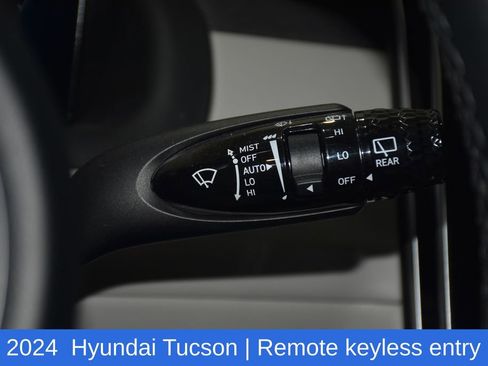 Used 2024 Hyundai Tucson Limited AWD/4WD image 12