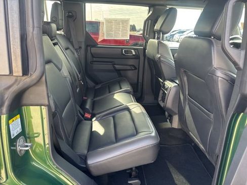 Used 2025 Ford Bronco Outer Banks image 14