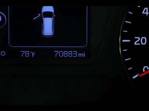 Used 2016 Kia Sorento EX image 11