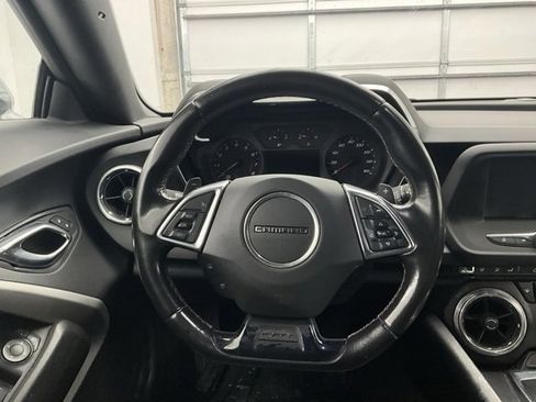 Used 2017 Chevrolet Camaro LT image 8