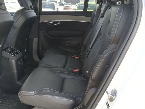 Used 2025 Volvo XC90 T8 Ultra w/ Protection Package Premier image 19