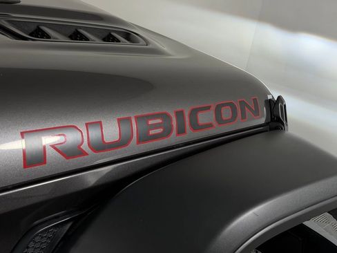 Used 2025 Jeep Wrangler Rubicon image 33