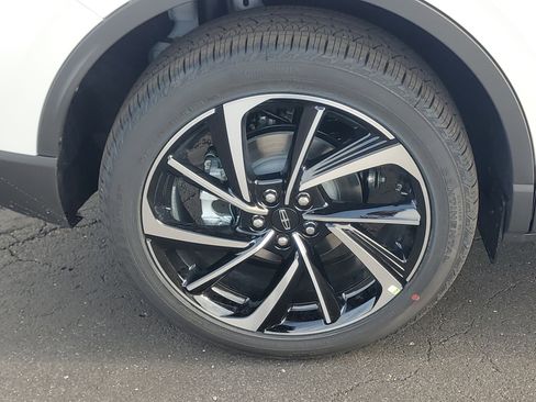 New 2026 Lincoln Corsair Reserve image 5