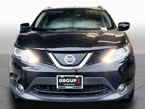 Used 2019 Nissan Rogue Sport SV w/ Technology Package FWD image 4