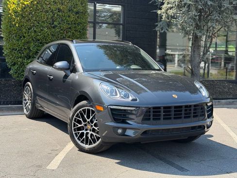 Used 2018 Porsche Macan image 7