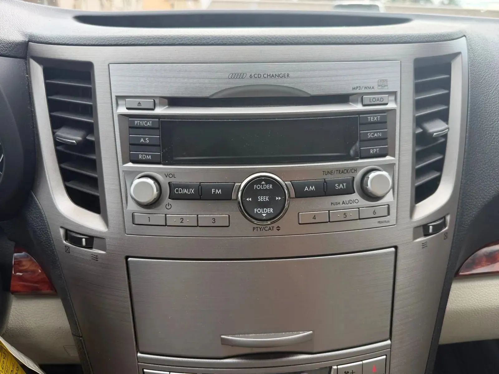 Used 2011 Subaru Legacy 2.5i Limited AWD/4WD image 22