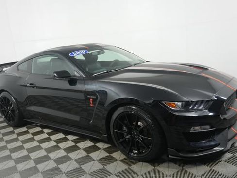 Certified 2020 Ford Mustang Shelby GT350 w/ Technology Package RWD image 2