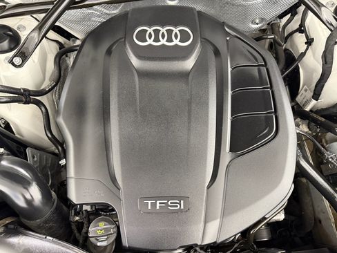 Used 2018 Audi Q5 Premium w/ Convenience Package image 26