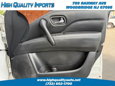 Used 2019 INFINITI QX80 Luxe w/ 22" Wheel Package AWD/4WD image 59