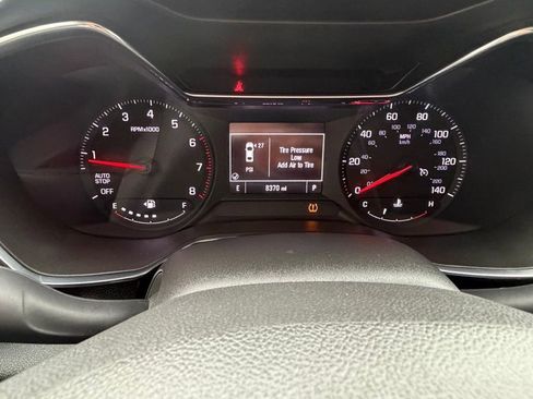 Used 2023 Chevrolet TrailBlazer LT FWD image 24