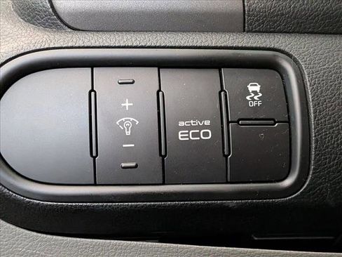 Used 2015 Kia Forte LX image 10