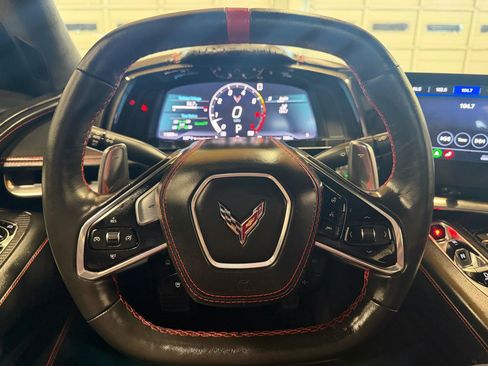 Used 2020 Chevrolet Corvette Stingray Premium Cpe w/ 3LT Preferred Equipment Group image 18