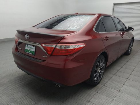 Used 2017 Toyota Camry XSE w/ Moonroof Package FWD image 9