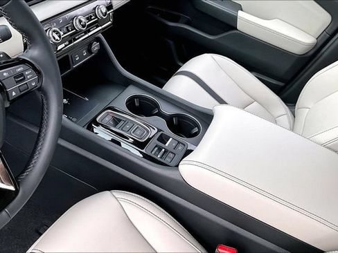 Used 2026 Honda Pilot EX-L image 18