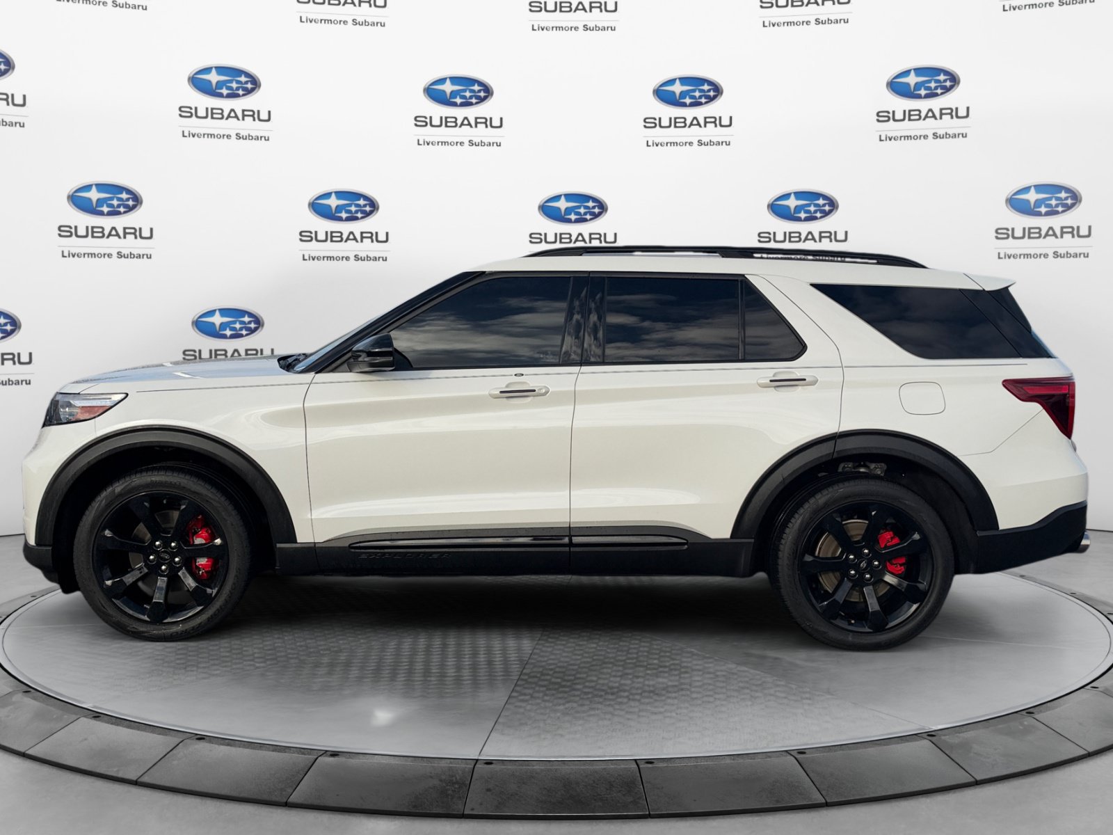 Used 2024 Ford Explorer ST w/ Equipment Group 401A AWD/4WD image 4