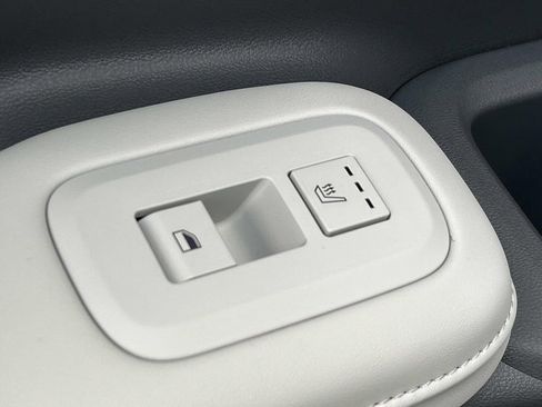 New 2026 Hyundai Santa Fe Limited FWD image 24