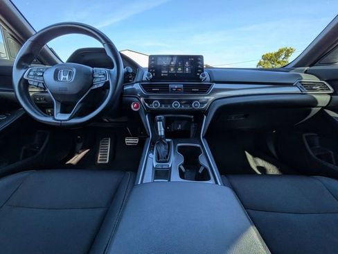 Used 2020 Honda Accord Sport image 14