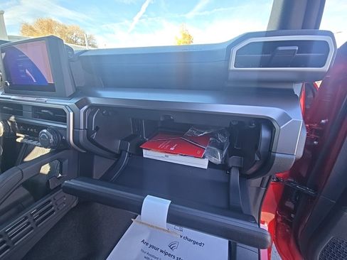 New 2025 Toyota 4Runner 4WD image 36