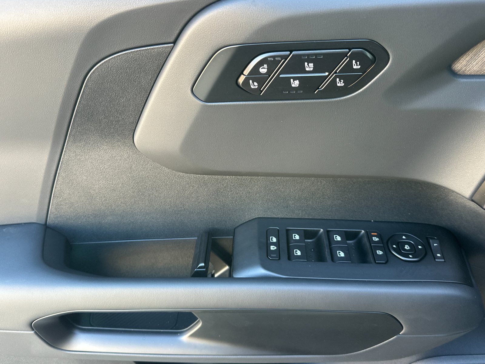 New 2027 Kia Telluride X-Line SX Prestige AWD/4WD image 11