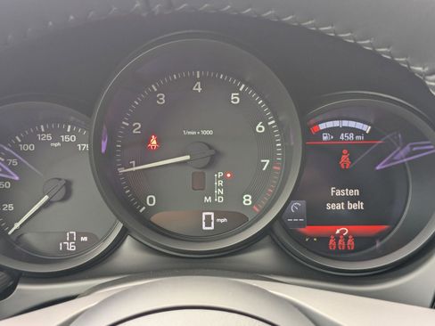 New 2026 Porsche Macan image 16