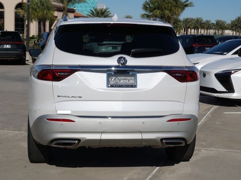 Used 2022 Buick Enclave Premium w/ Experience Buick Package image 8