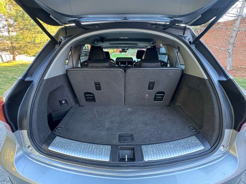 Used 2018 Acura MDX SH-AWD w/ Technology Package image 12