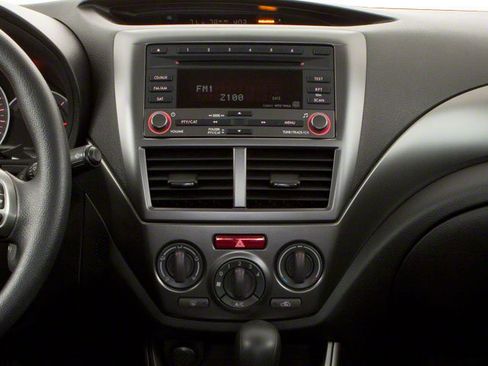 Used 2010 Subaru Impreza 2.5i AWD/4WD image 15