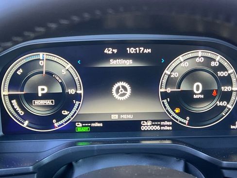 New 2025 Mitsubishi Outlander SE image 26